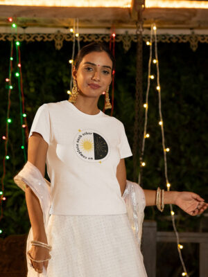 We complete each other spiritual shirt van Comfi Yogi, spirituele kleding voor een mindful lifestyle.