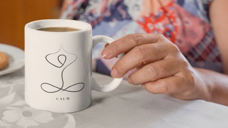 De yoga mokken van comfi yogi mindfulness en meditatie. Perfect als yogi mok, koffiemok of als leuk cadeau